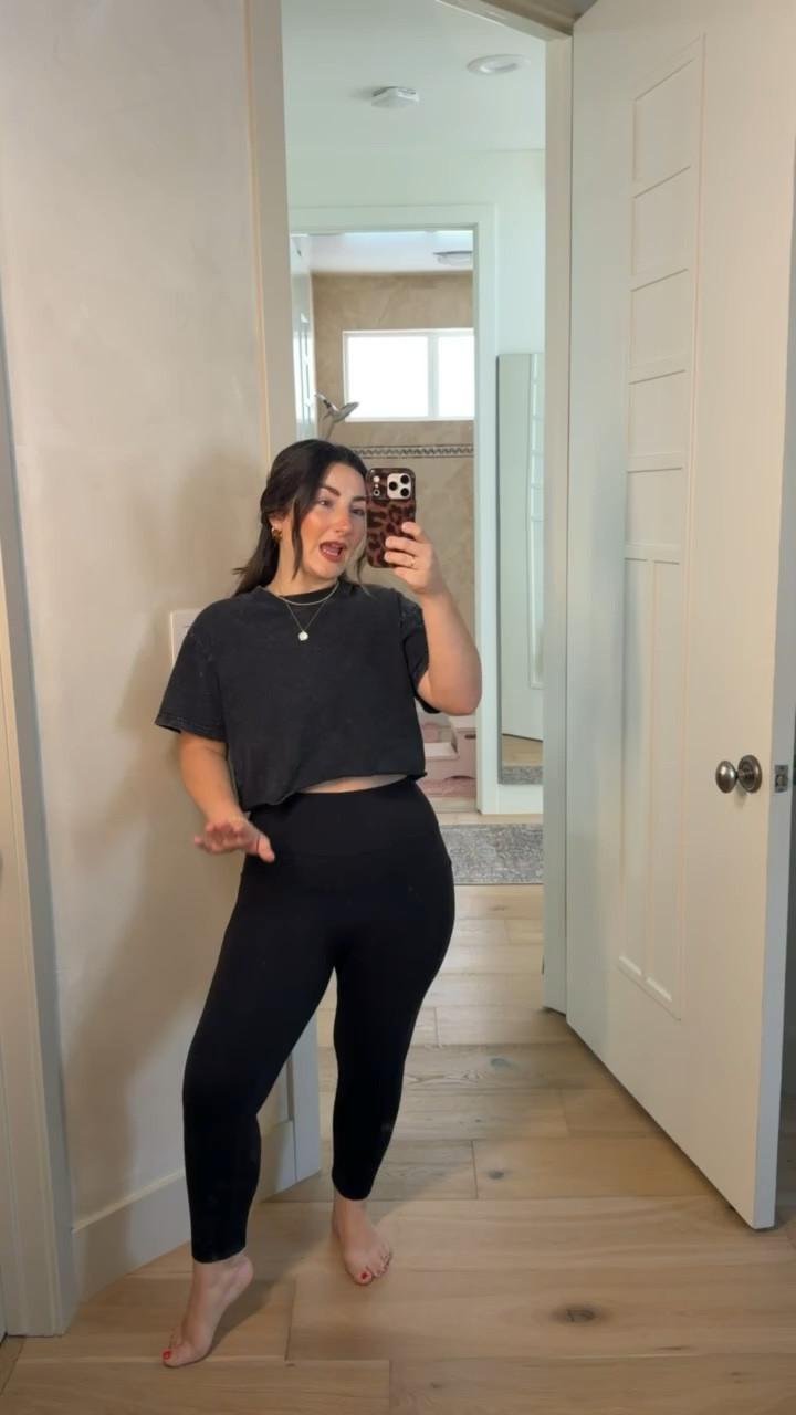 OOTD! 
Cropped tee size small
Pants size medium 
Love these leggings from @colorfulkoala  !! #ad

5’0” 140lbs 
Petite friendly activewear

#LTKootd #LTKPetite #LTKActive