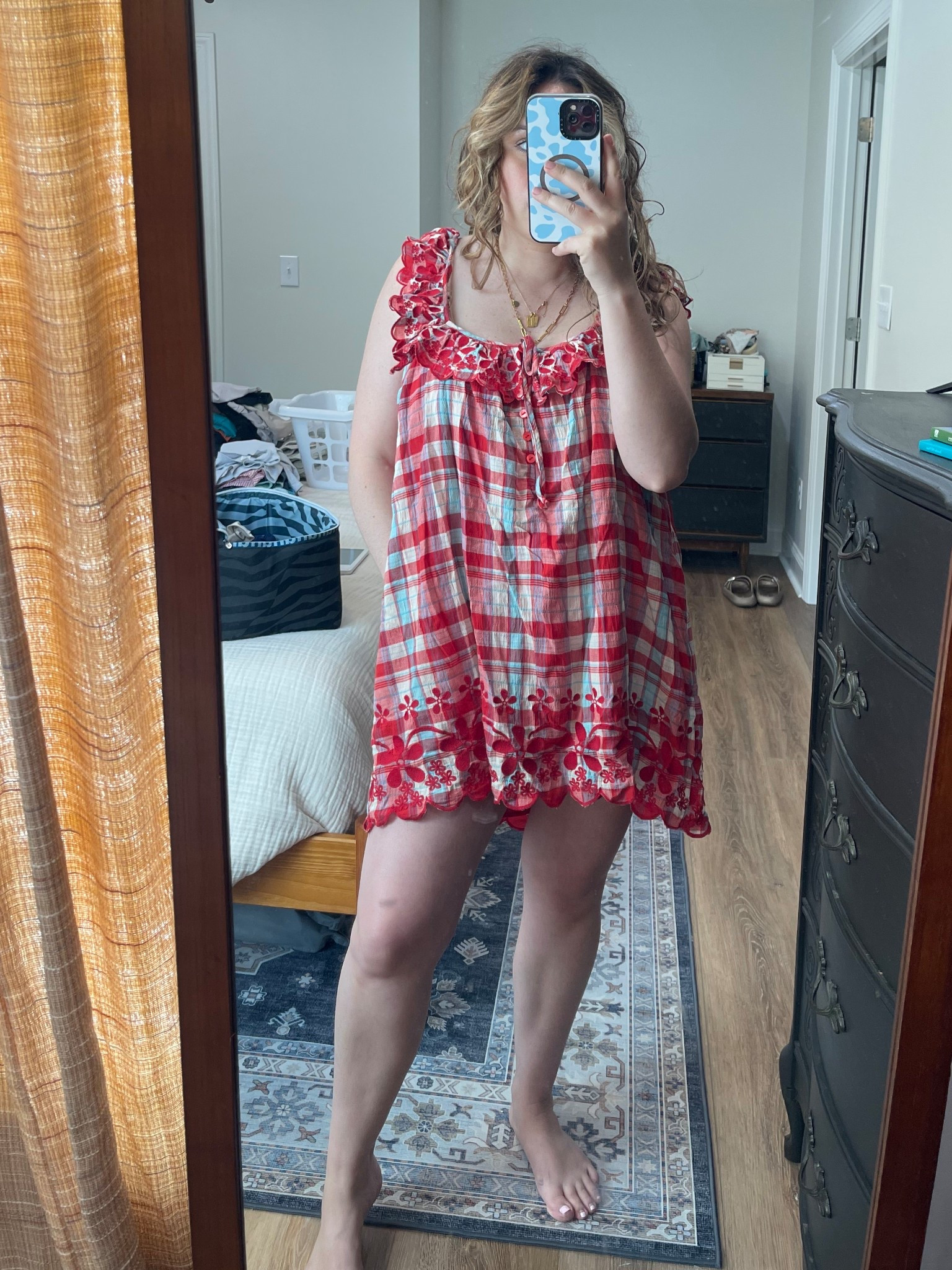 Love this mini dress!! Size down if you’re going to purchase! 