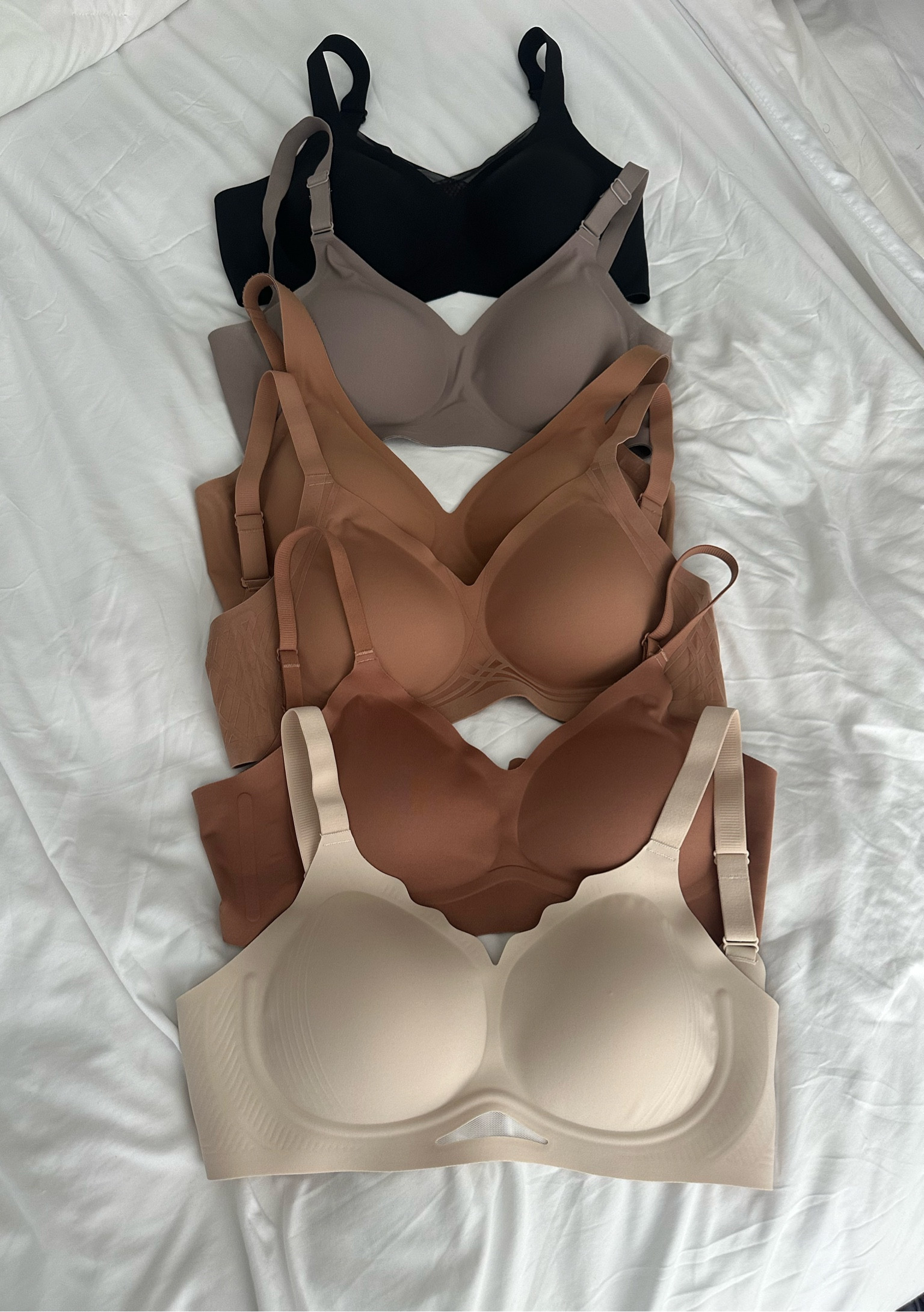 Sharing all of my favorite bras with you today!! These are seriously the best ! So comfy and lightweight - no wires. I’m wearing a small 

#LTKMostLoved #LTKFindsUnder50 #LTKStyleTip