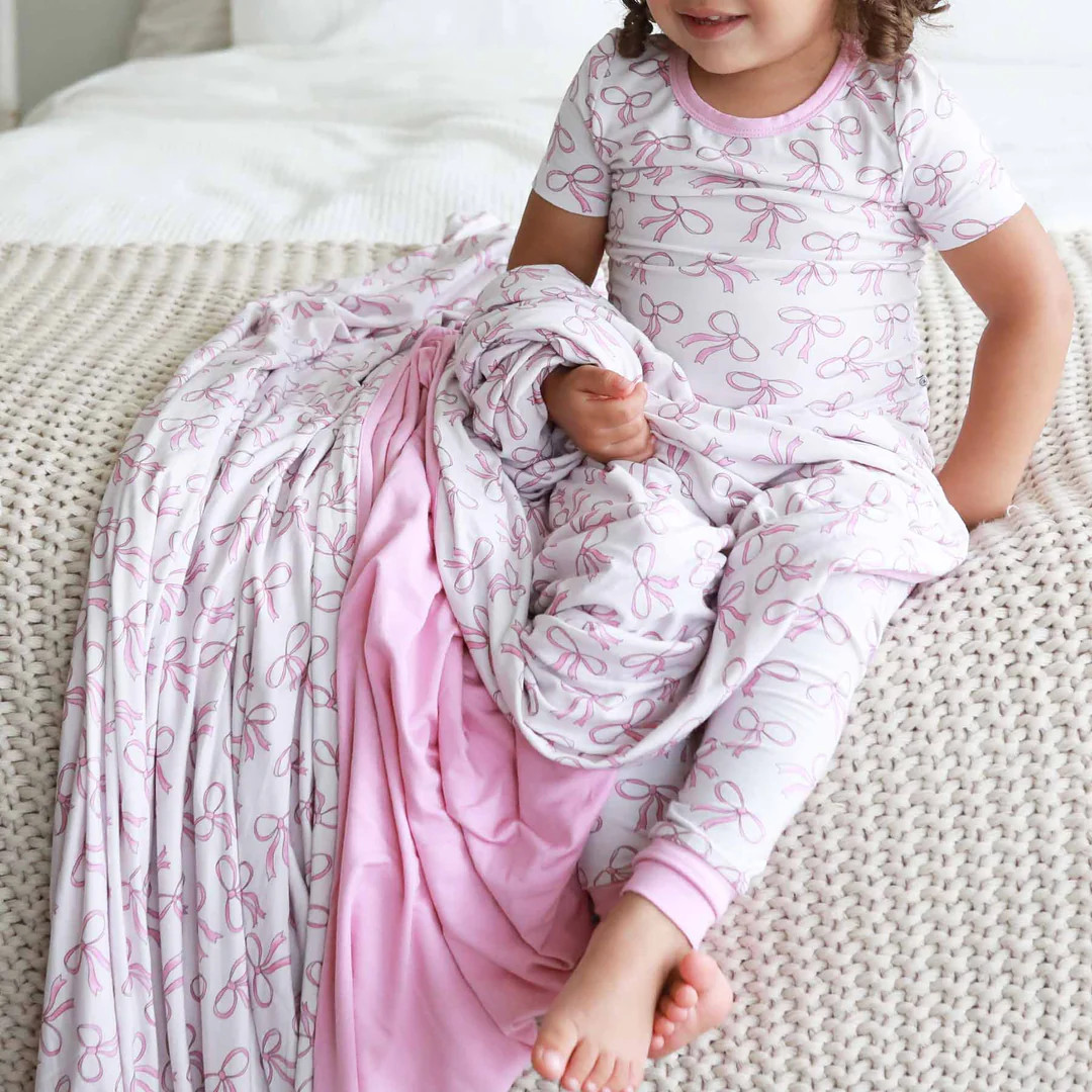 Blushing Bows Two Piece Pajama Set | Caden Lane