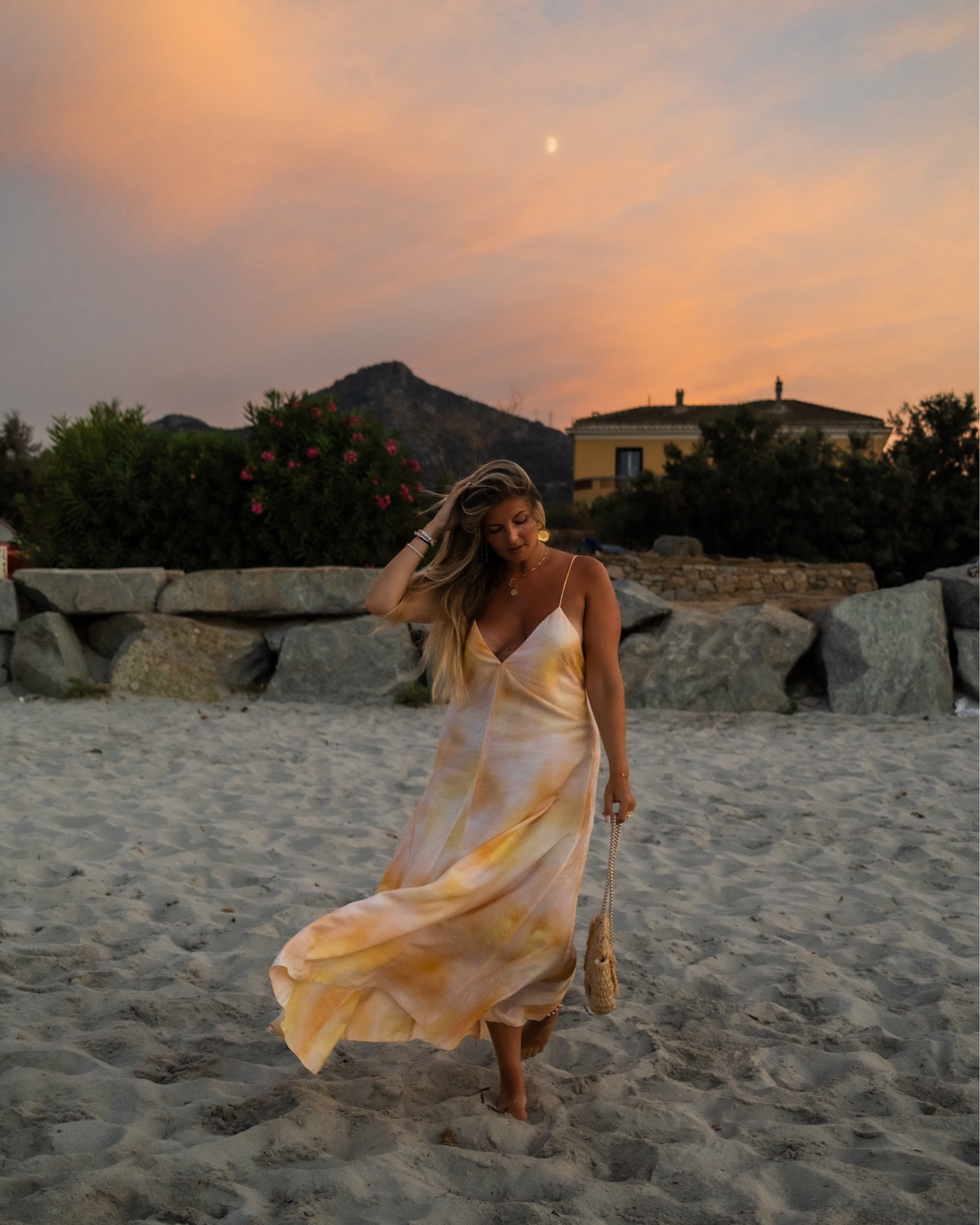 sunset dress

#LTKsummer #LTKmidsize #LTKtravel