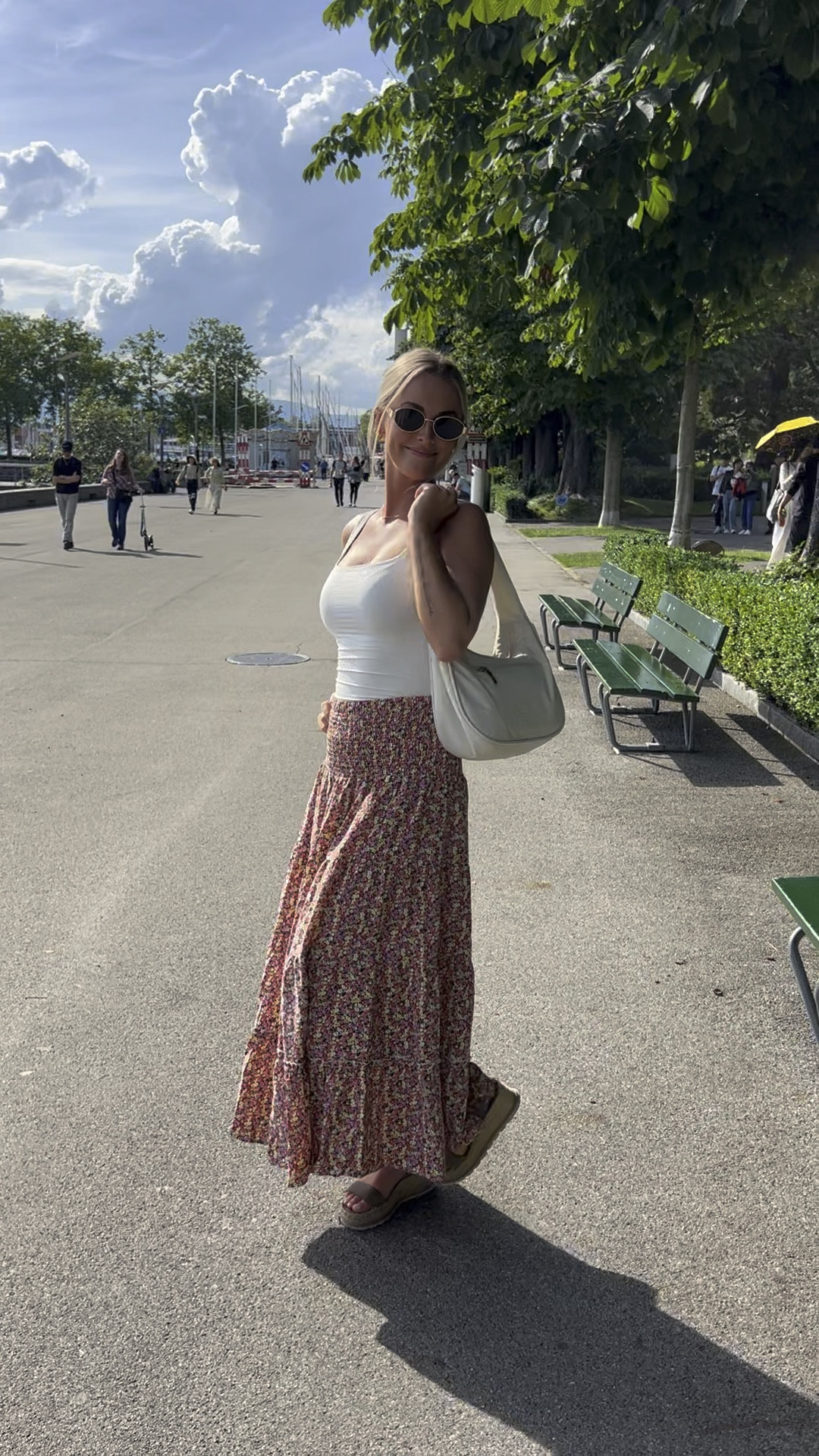 Dinner fit 💐

The skirt can also be worn as a dress☺️

#LTKTravel #LTKVideo #LTKStyleTip