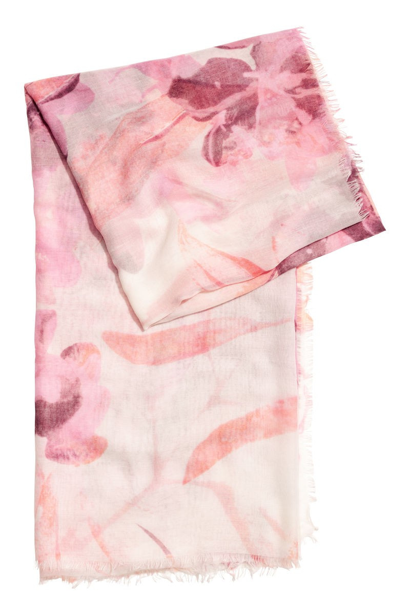 H&M Airy Scarf $9.99 | H&M (US)