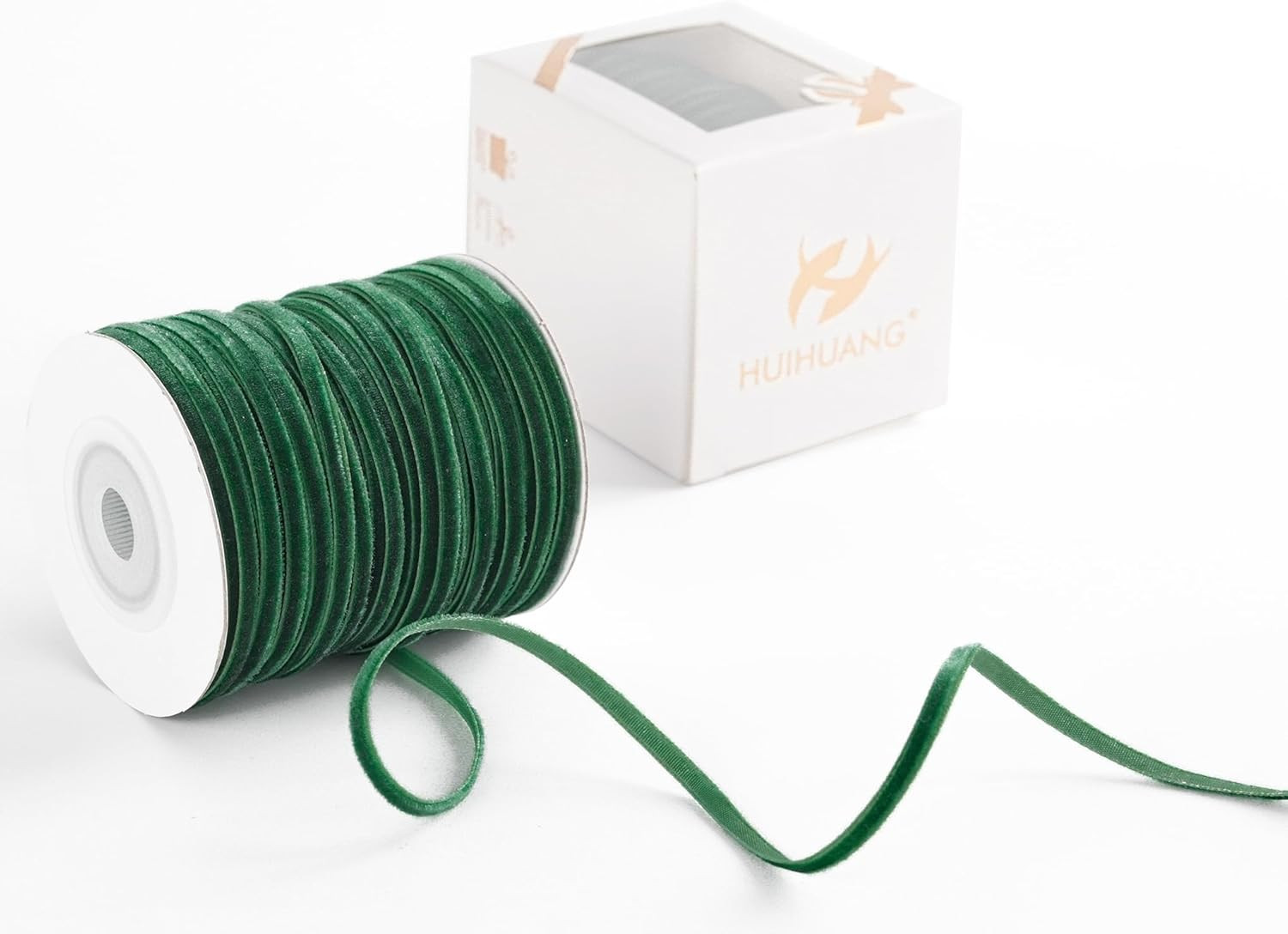 HUIHUANG Green Velvet Ribbon 1/8 inch x 50 Yards Thin Velvet Ribbon Single Face Vintag Forest Gre... | Amazon (US)