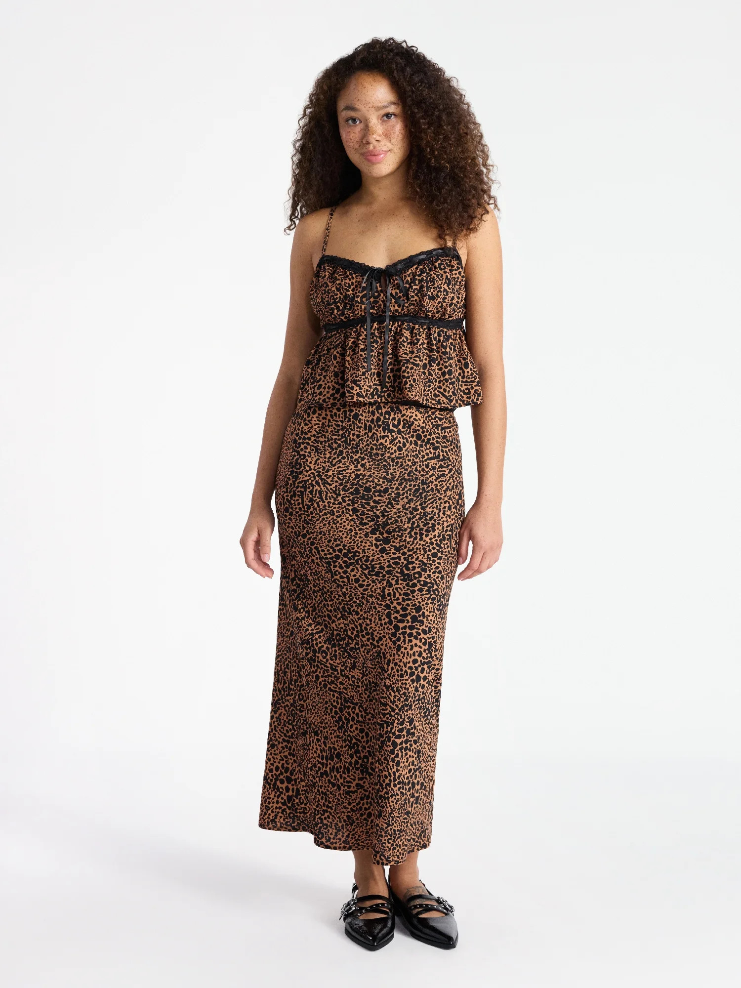 No Boundaries Satin Trim Cami and Maxi Skirt Set, 2-Piece, Women\u2019s - Walmart.com | Walmart (US)