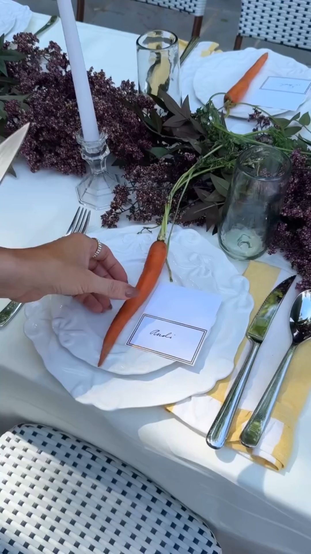 The perfect Easter tablescape ✨🐣