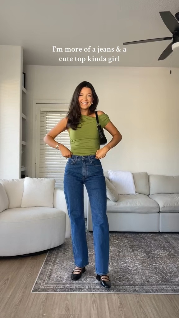 The go-to combo 🫶🏼 I love a good pair of jeans & a cute top! I’m 5’7” and I wear a size XS/25! 

#LTKSeasonal #LTKFindsUnder100 #LTKStyleTip