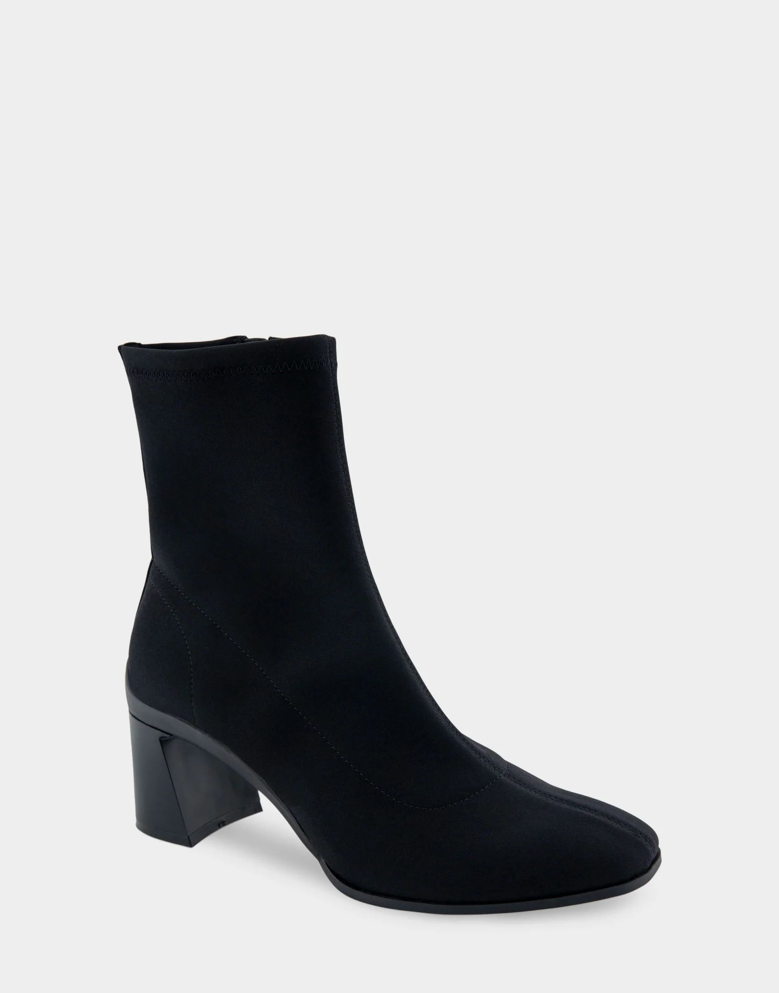 Women's Heeled Ankle Boot in Black | Aerosoles