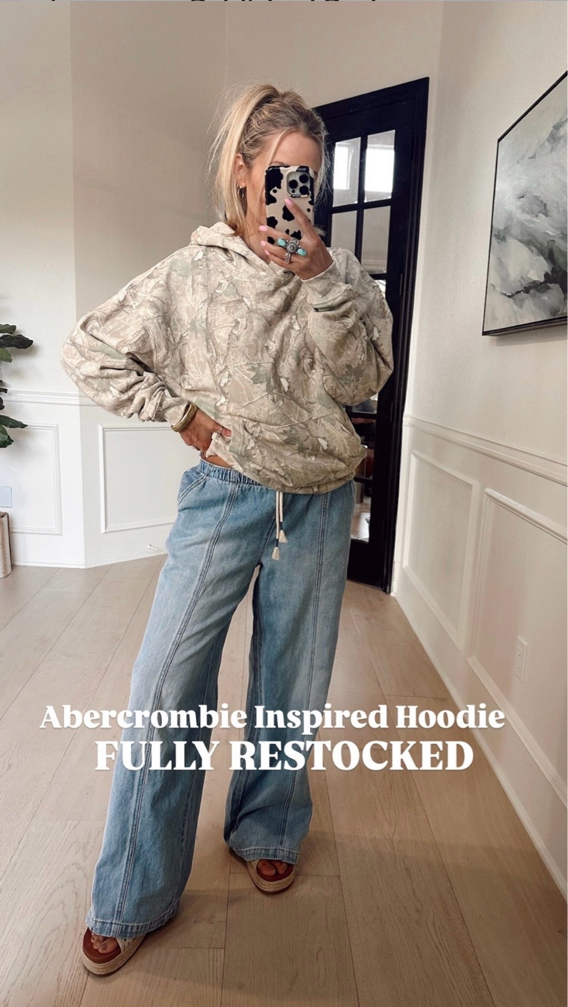 🤍 Abercrombie Inspired Hoodie fully restocked. RUN!!!!!!

Wearing size s / my tts

#LTKdayinmylife
#LTKgrwm #LTKootd