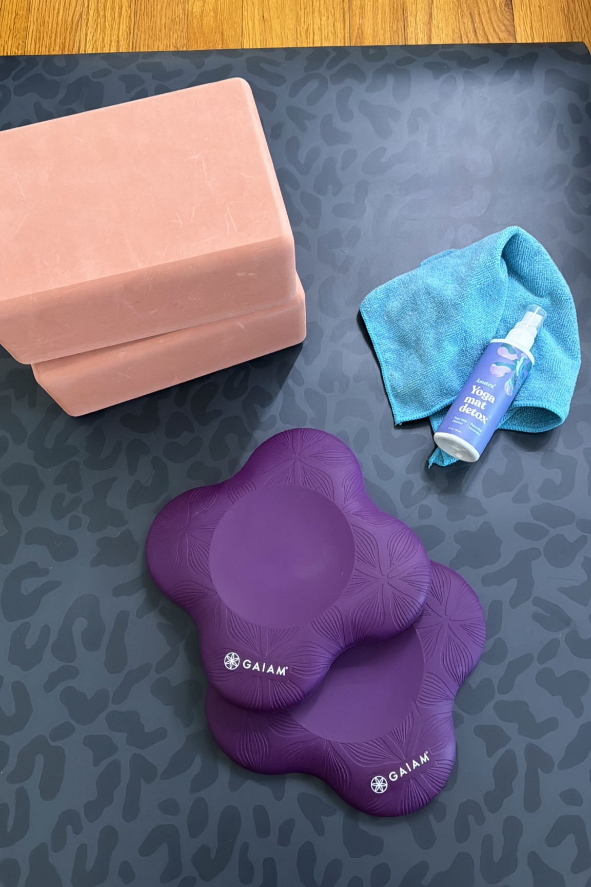 Eeek so excited about my new yoga mat! 🧘🏽‍♀️ These are all of my essentials! 

#LTKFitness #LTKHome #LTKActive