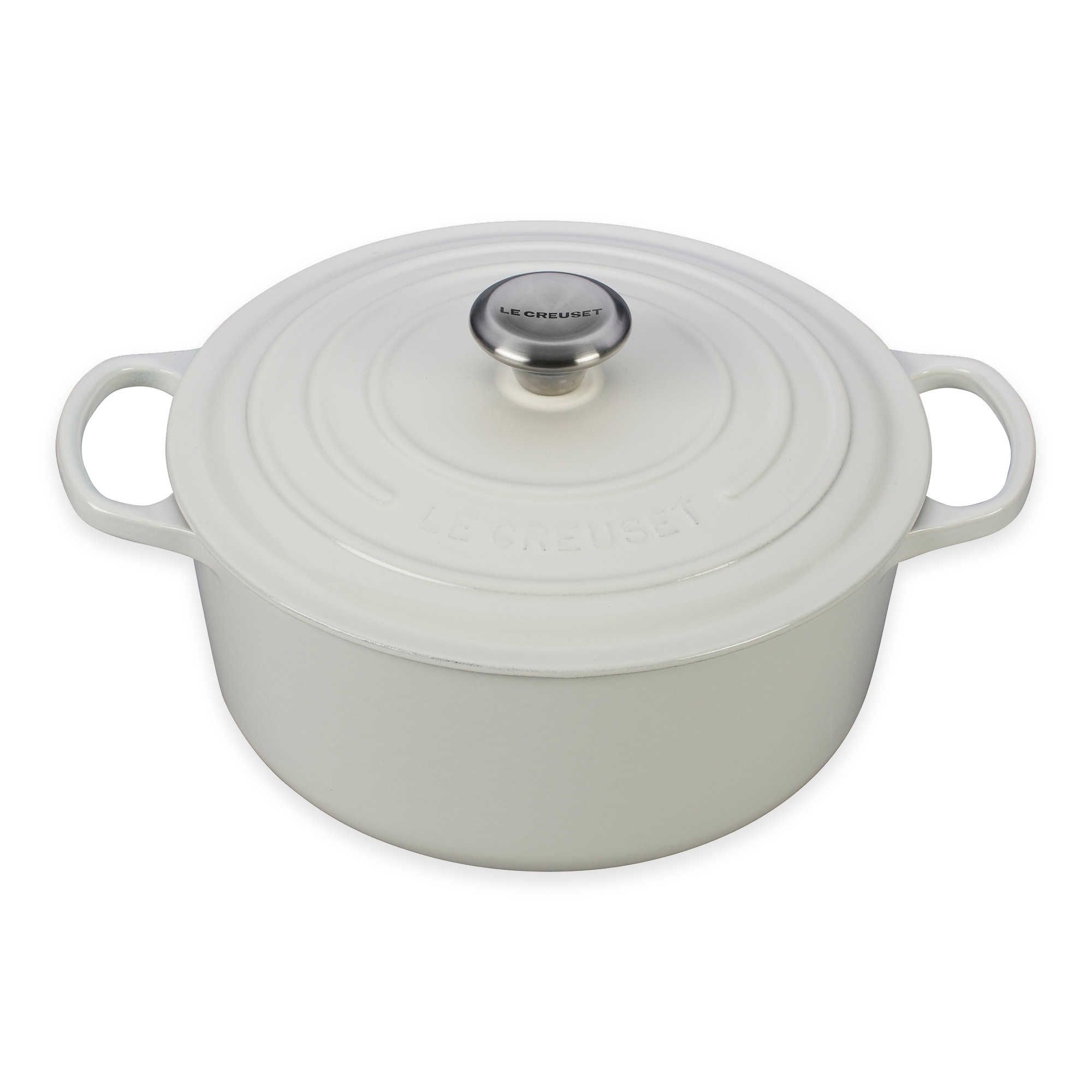 Le Creuset® Signature 5.5 qt. Round Dutch Oven | Bed Bath & Beyond