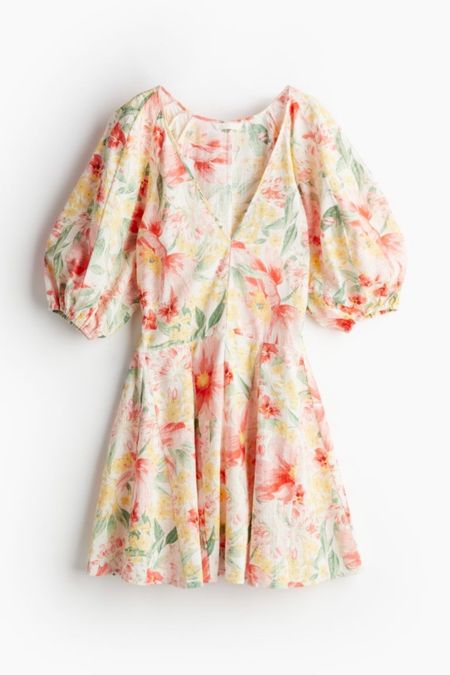 Puff sleeve floral dress 

#LTKstyletip #LTKfindsunder50 #LTKSeasonal
