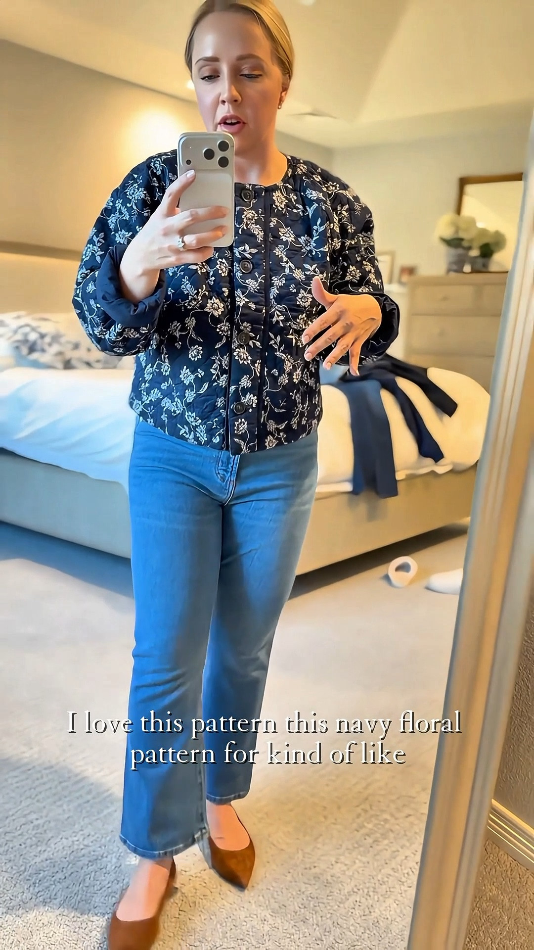 Obsessed with this quilted floral jacket and loft’s new rivete jeans! Jeans are petite and fit tts. Wearing 27 (4) petite and sized down to xs in the jacket! 

Ootd, loft, petite, mom outfit, kick crop jeans, quilted jacket, winter outfit 

#LTKSaleAlert #LTKootd #LTKPetite