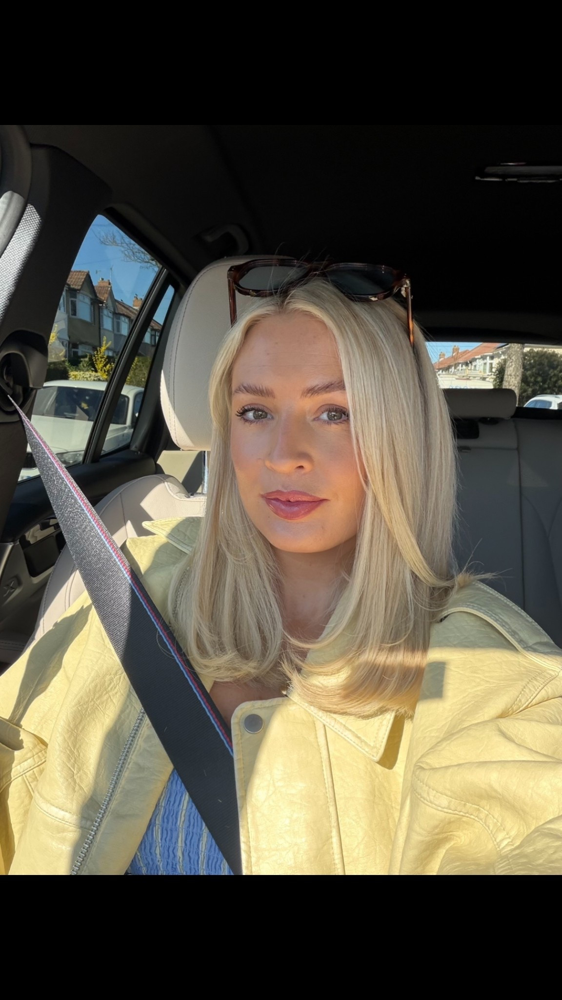 Current hair and make up faves 💕 code HELENALF works at look fantastic!