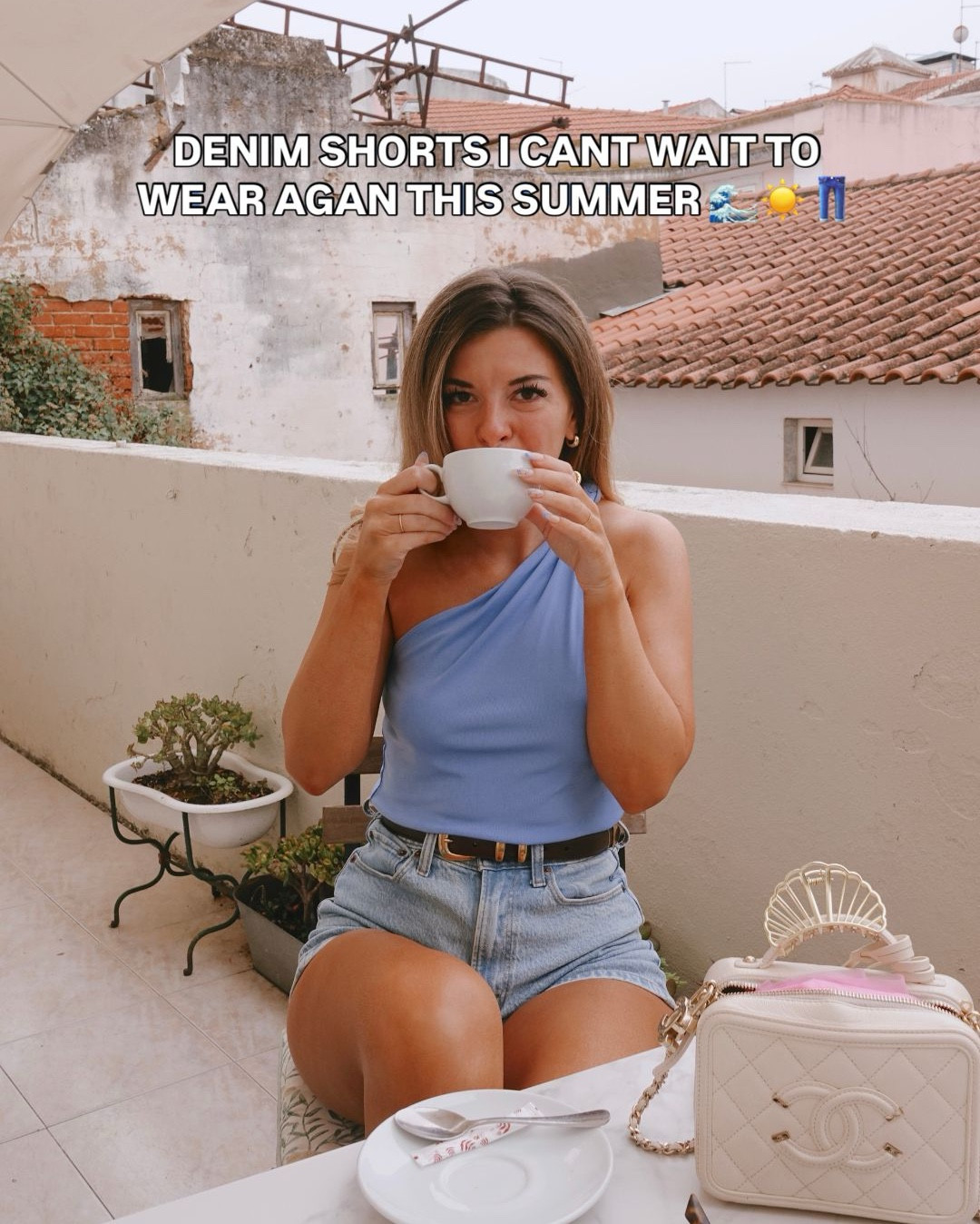 abercrombie denim shorts i can’t wait to wear again that i’ve had on repeat 

i did size 26 in shorts 
small in tops

denim shorts 
everyday outfits
casual 
brunch 
lunch outfit 
summer outfit 

#LTKDenim #LTKcasual 

#LTKootd