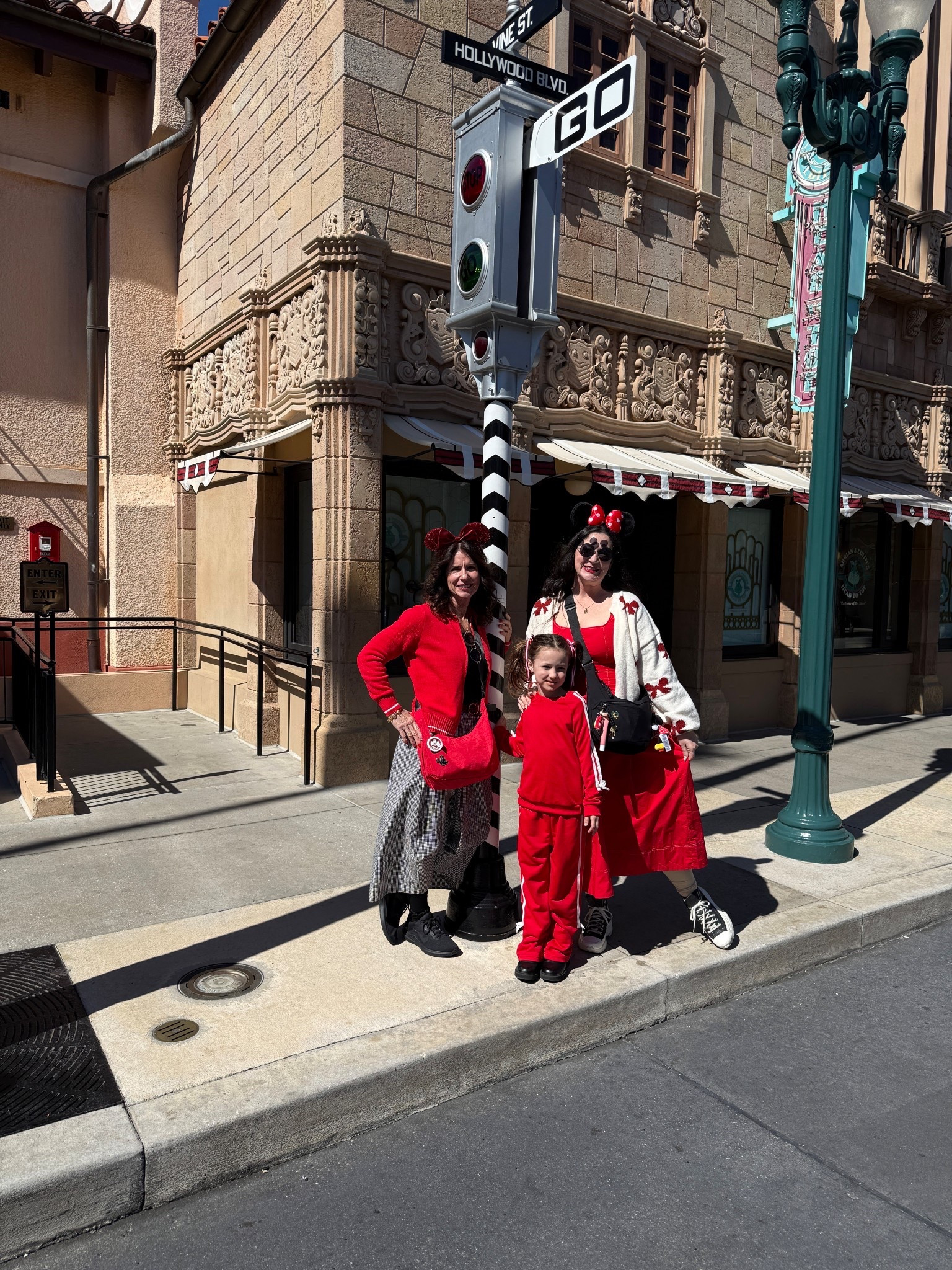 Classic Minnie fits