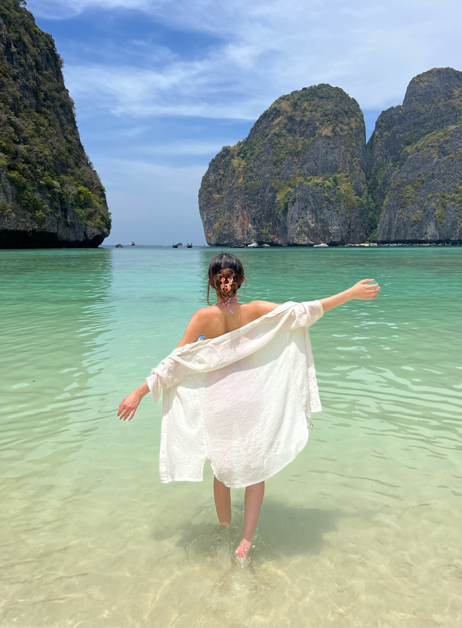 white linen beach coverup

hibiscus flower claw clip