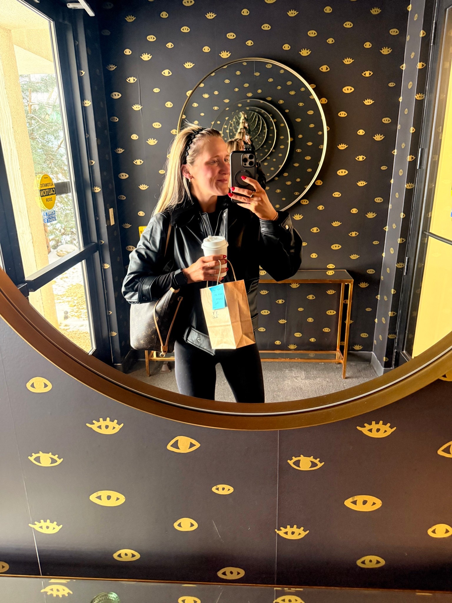 Casual running errands fit!

#LTKootd #LTKdayinmylife #LTKMidsize