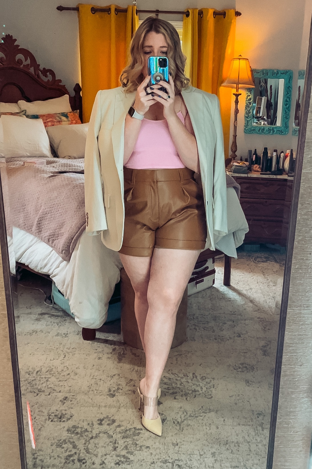 Leather shorts. Baby pink. Hello spring looks 

#LTKunder50 #LTKcurves #LTKSeasonal