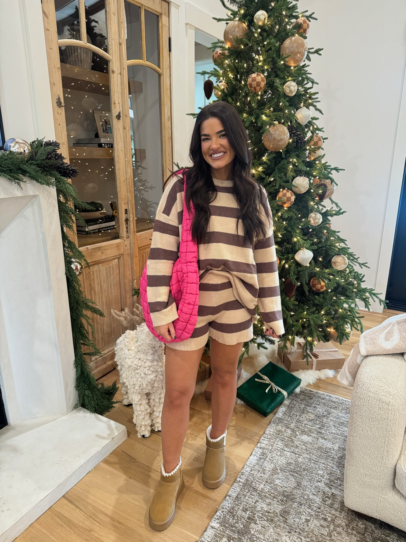 PINK LILY DEALS: 35% off sitewide with code “NATALIE” and a free bag with $150 purchase @pinklily 

#LTKCyberWeek #LTKHoliday #LTKGiftGuide