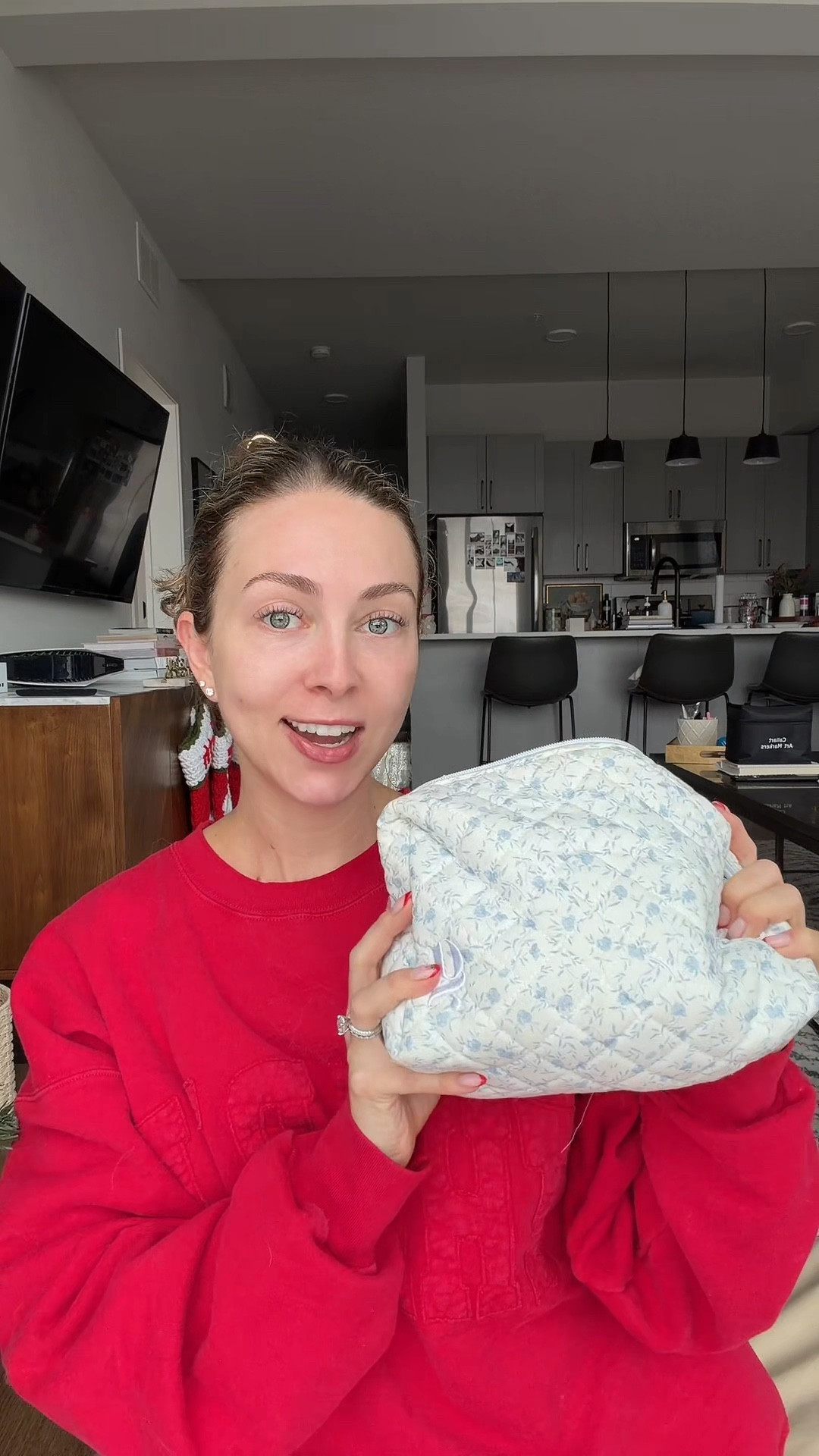 gift idea! 
car hair kit 
for glow beauty use code : NICHOLE

#LTKBeauty #LTKGiftGuide #LTKFindsUnder50