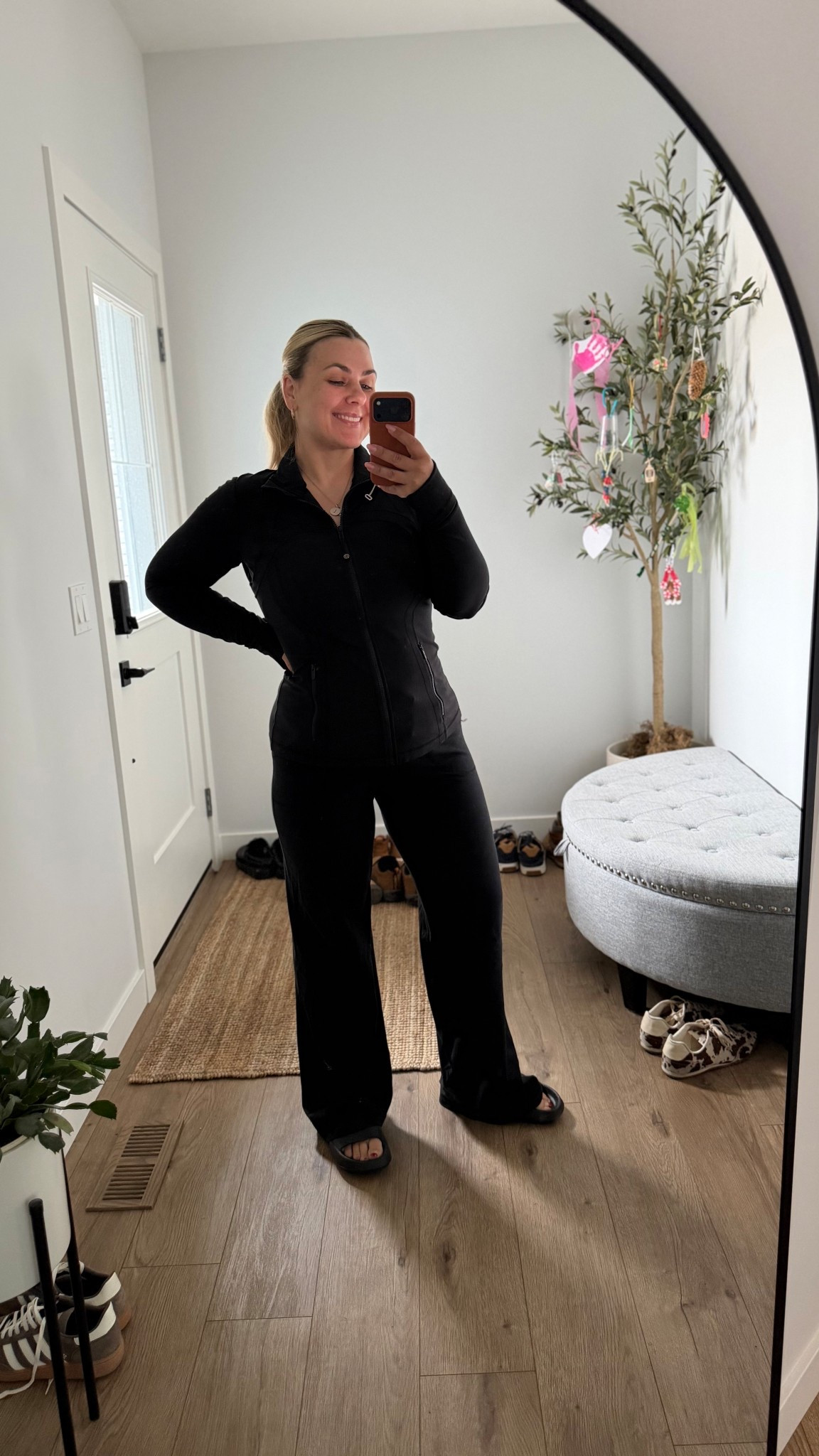 lululemon // adidas // comfy casual // ootd 

#LTKcanada #LTKmidsize