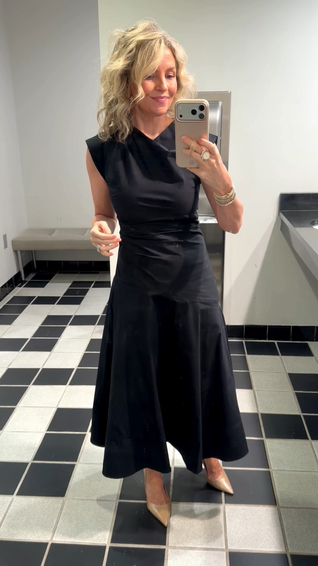 Quite possibly the MOST flattering and versatile black dress ever!  Can’t find it in stock in black anywhere but it is available in white (limited sizing) and on sale.  I think they bring this style back each season so hopefully it’ll show back up again soon!