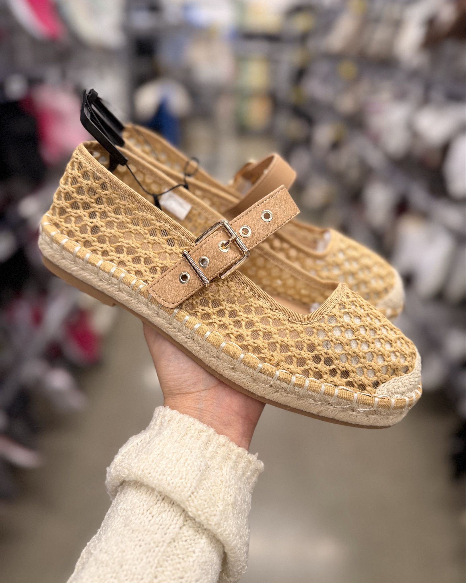 Step into style with these summer flats ✨

#LTKootd