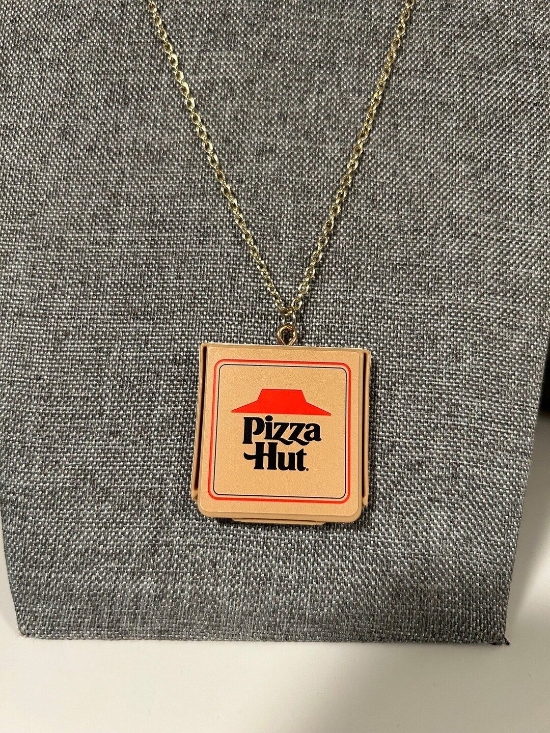 Pizza Hut Box Locket - Etsy | Etsy (US)