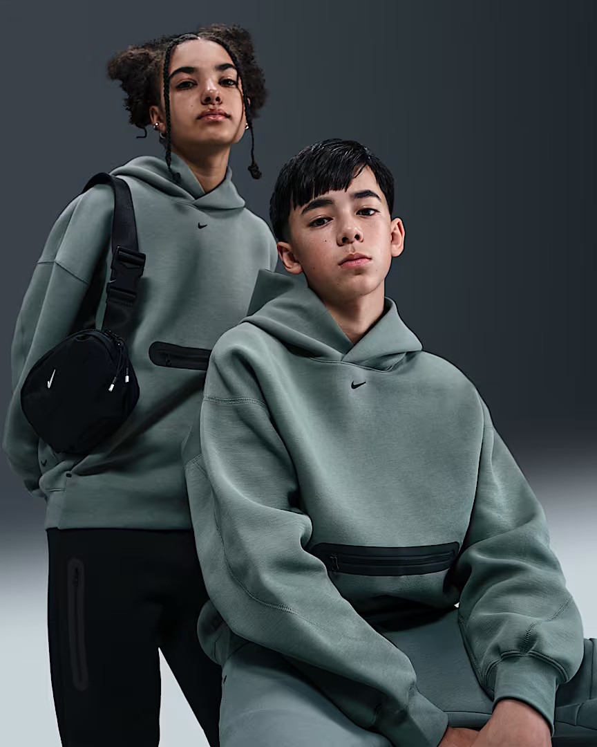 Nike Sportswear Tech Fleece Big Kids' (Boys') Oversized Pullover Hoodie | Nike (US)