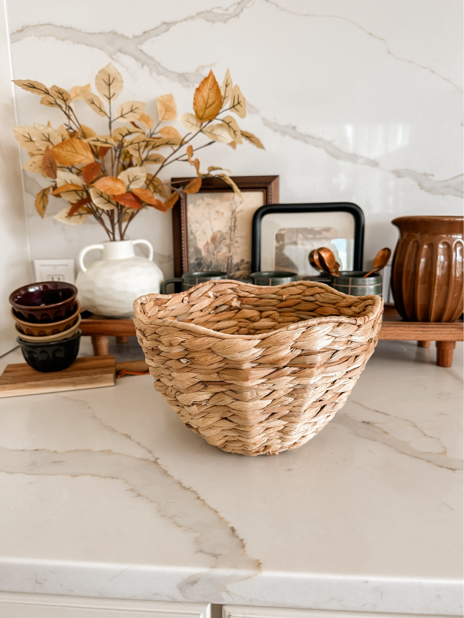 Love this woman scalloped bowl from Walmart!

#LTKSeasonal #LTKHome #LTKFallSale