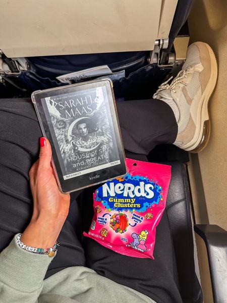 Travel essentials - Amazon kindle + candy! 

Amazon finds // kindle e reader // travel finds 

#LTKtravel #LTKhome