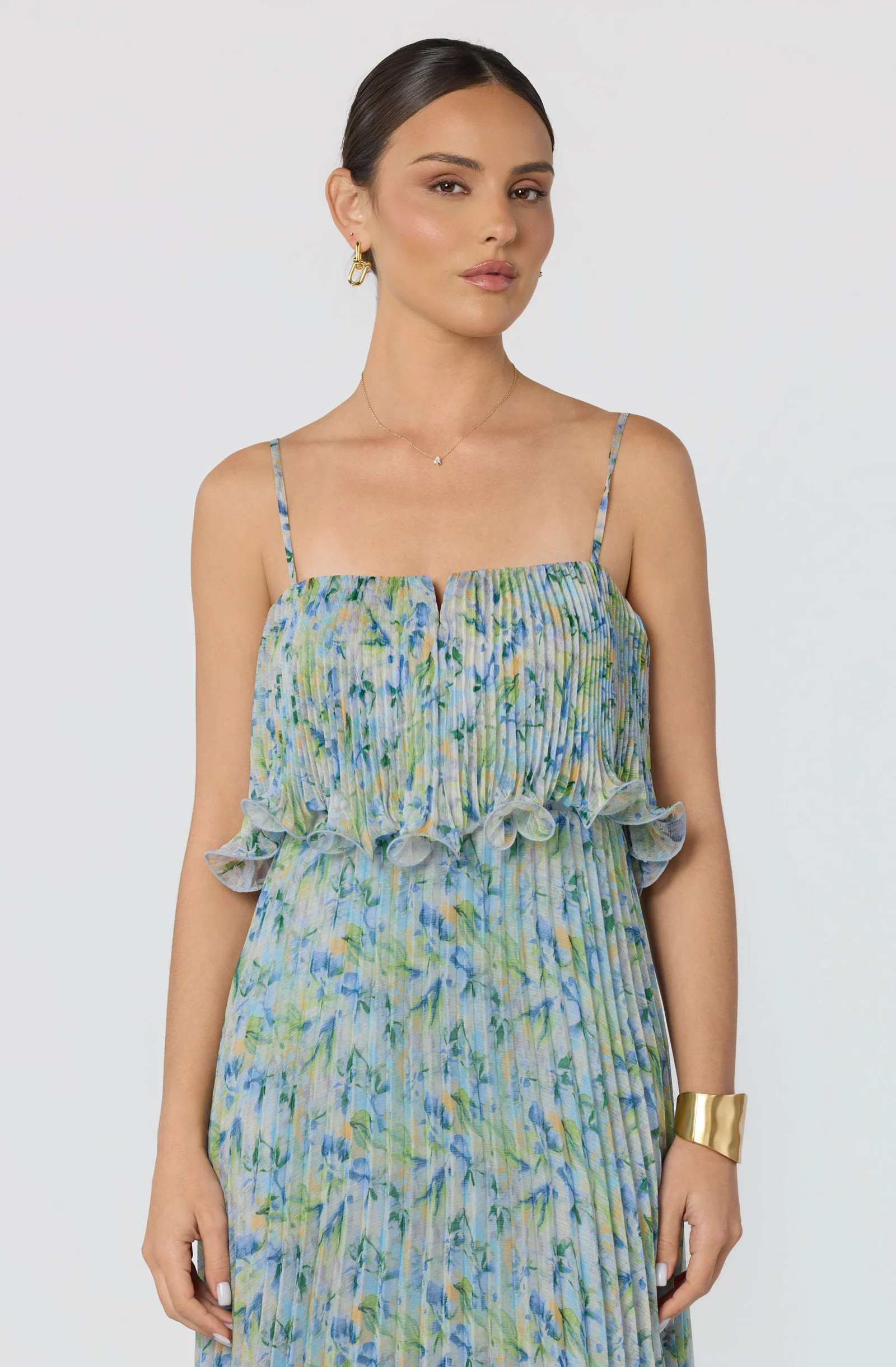 Makennah Plissé Floral Maxi Dress - Blue green floral / XS | ASTR The Label (US)