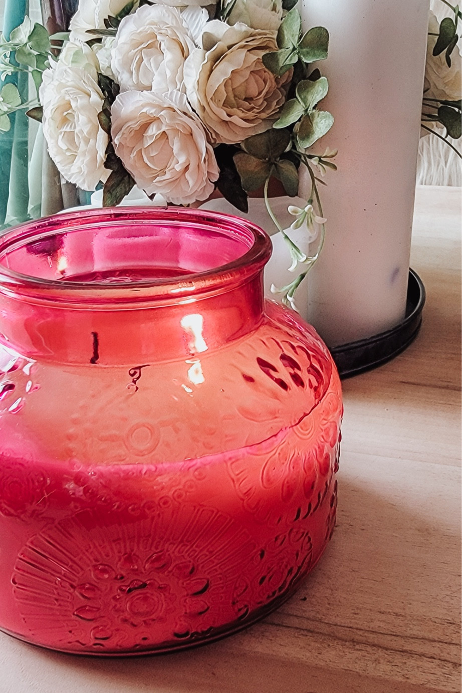 Candles 
Large candles 
Home Decor 

#LTKGiftGuide #LTKhome #LTKparties