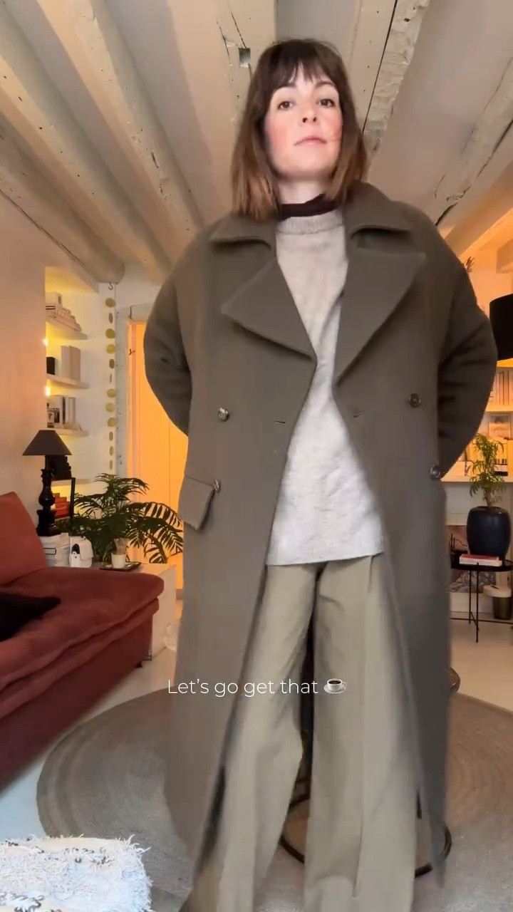 All three travel goals were MET today. Coffee at @merciparis, Pastries for breakfast, Japanese for lunch, and Thai for dinner. Saw the Eiffel Tower light up from a boat. Went to a a museum. Laughed a lot. Spotted a lot of dogs. All 10/10 #grwm #ootd #paris #france #familytravel