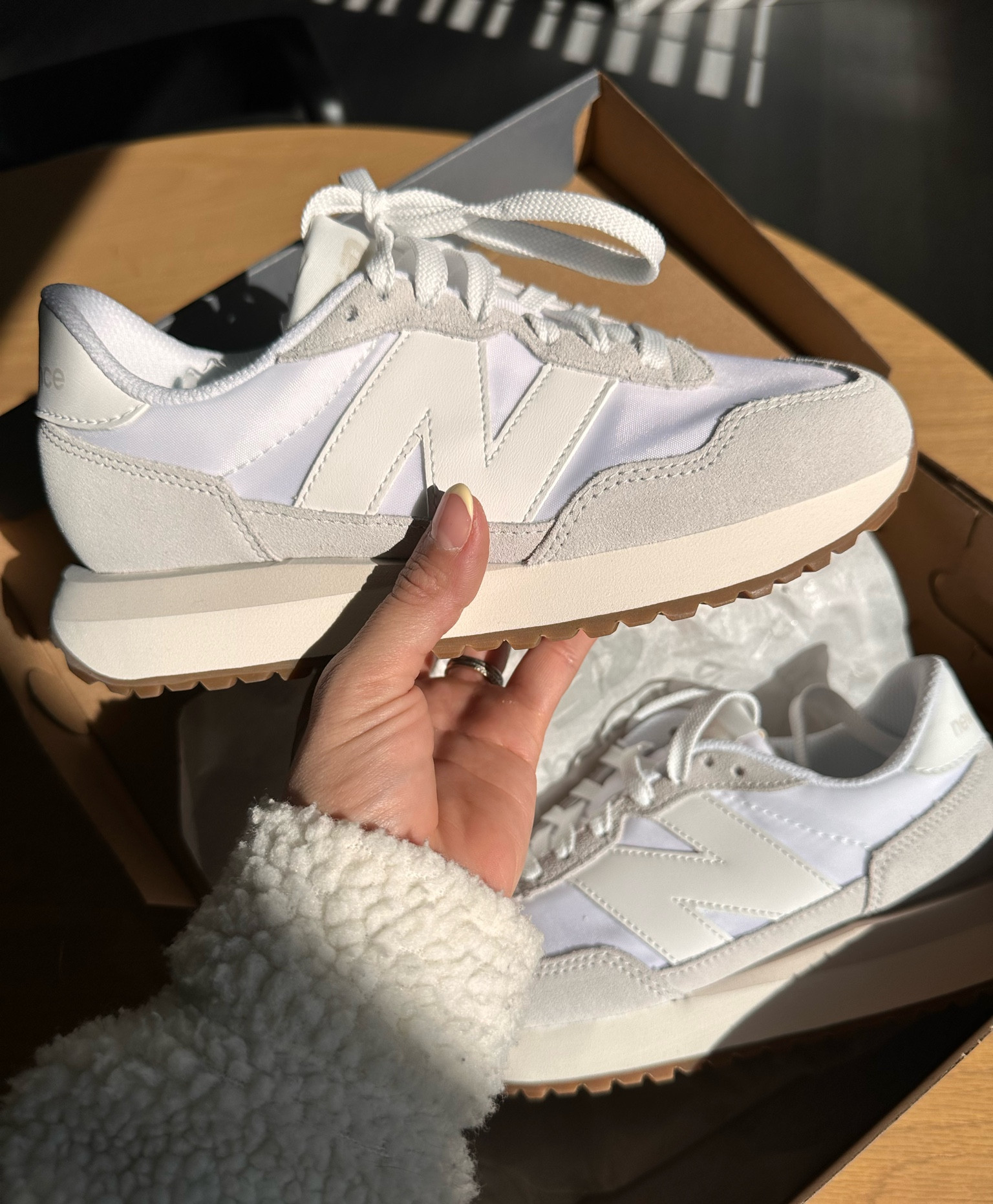 The cutiest neutral sneakers for this spring-summer season💛 can’t wait to style them!! 

#LTKSeasonal #LTKfitness #LTKfindsunder100