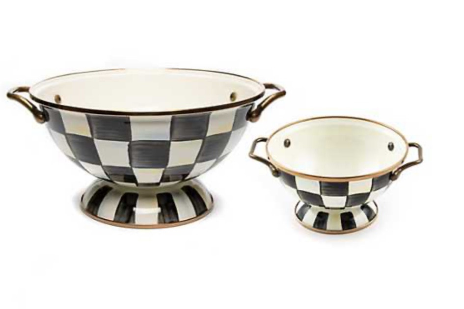 Set of 2! Love these bowls 
