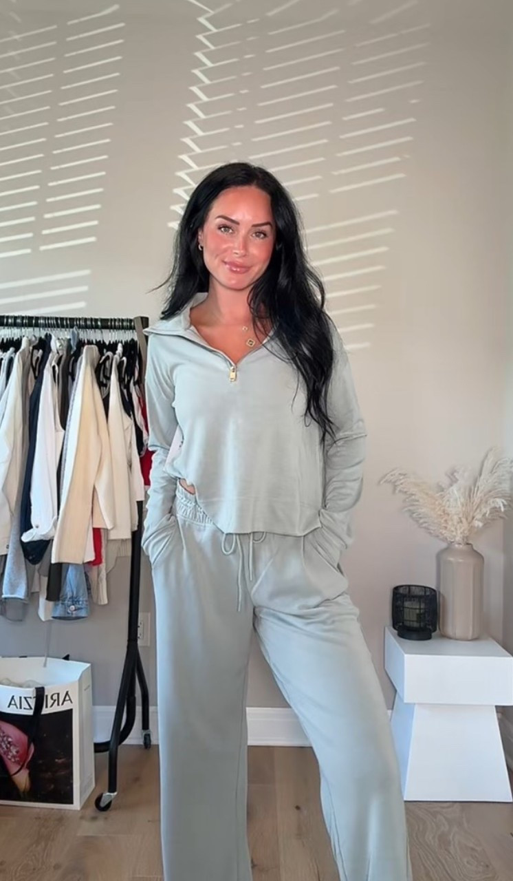 Cute matching set for fall! Shop the Labor Day sale ❤️ 

My sizing - 5’7, 145 lbs, 32DD 

#LTKFindsUnder100 #LTKSaleAlert #LTKActive