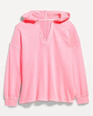 My favorite hoodie and the color is so pretty! Perfect light weight hoodie for spring 💗 It also comes in different colors 