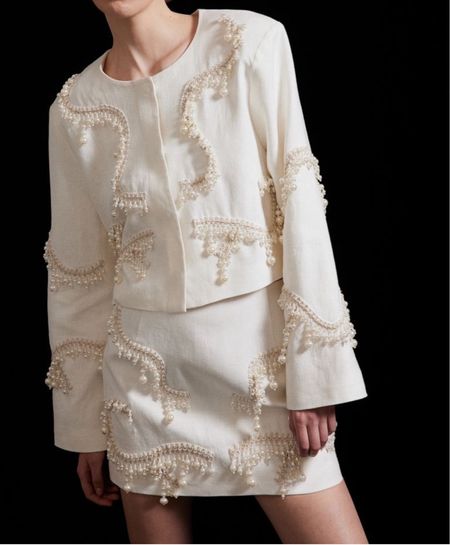 Pearl detail ivory mini skirt 

#LTKSeasonal #LTKfindsunder100 #LTKstyletip