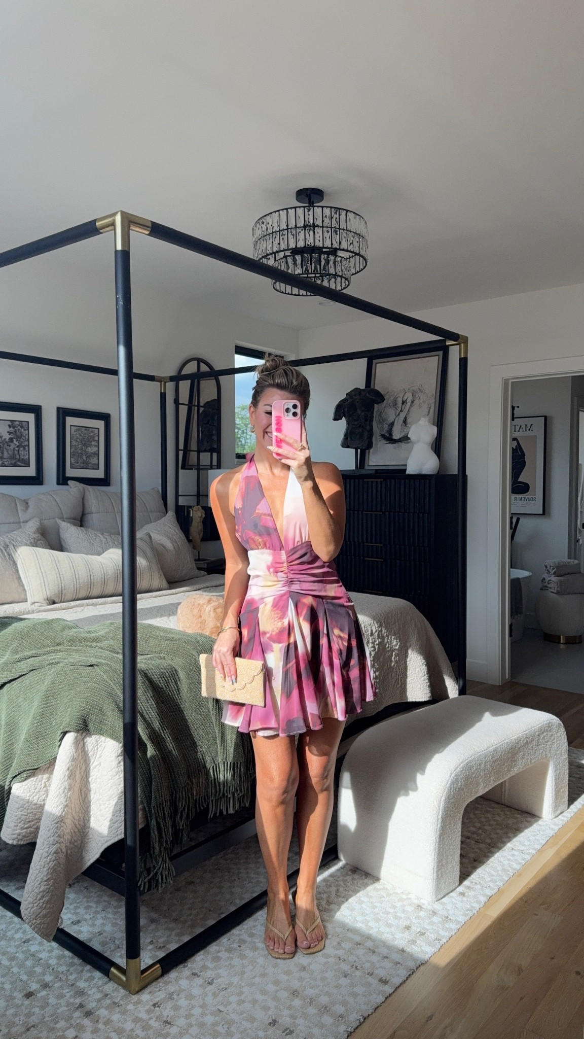 Dynamite purple and pink halter v neck ruffle cocktail mini dress

Dibs code: Emerson [unbothered bronze]

Wearing my usual smalls

Cocktail dress
Wedding guest dress
Date night
Fall event
Summer event
Purple pink dress
Ruffle dress
Halter dress
Shower dress

#LTKParties #LTKWedding #LTKFindsUnder100