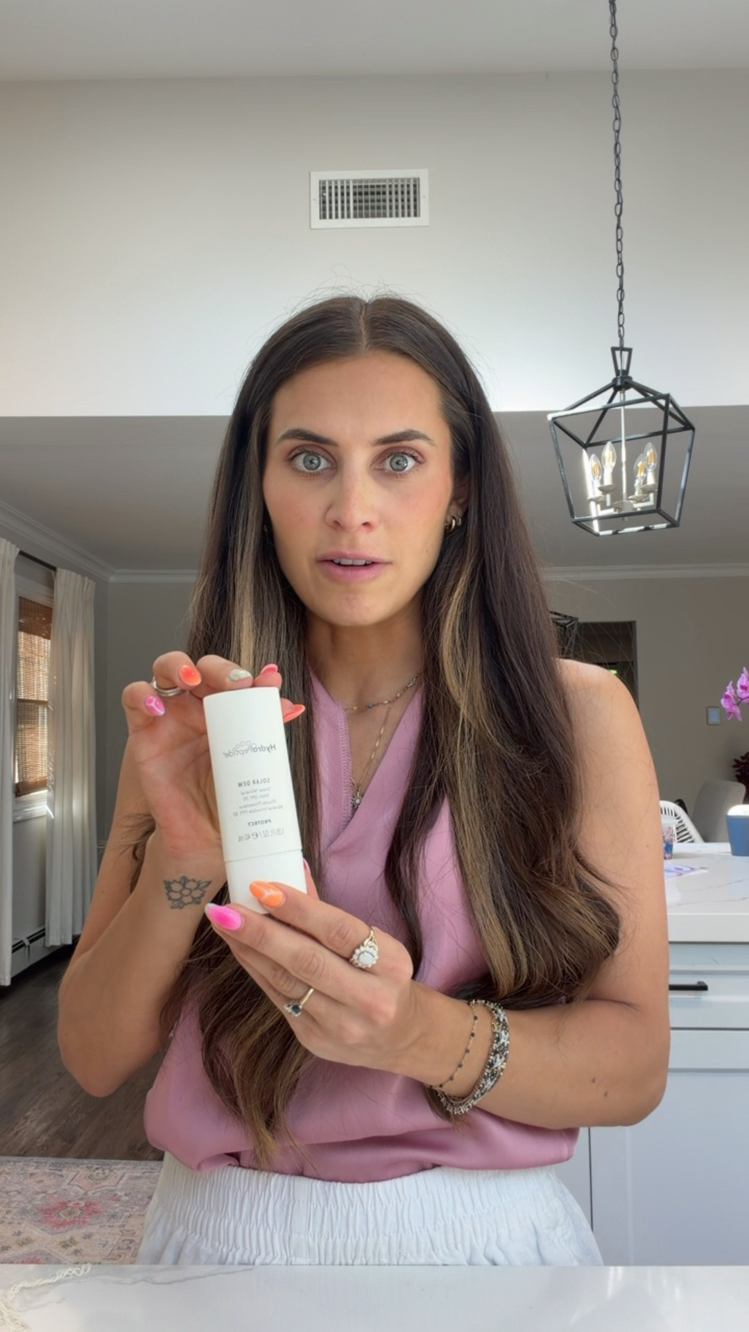 The BEST sunscreen 

Skincare 
Sunblock
