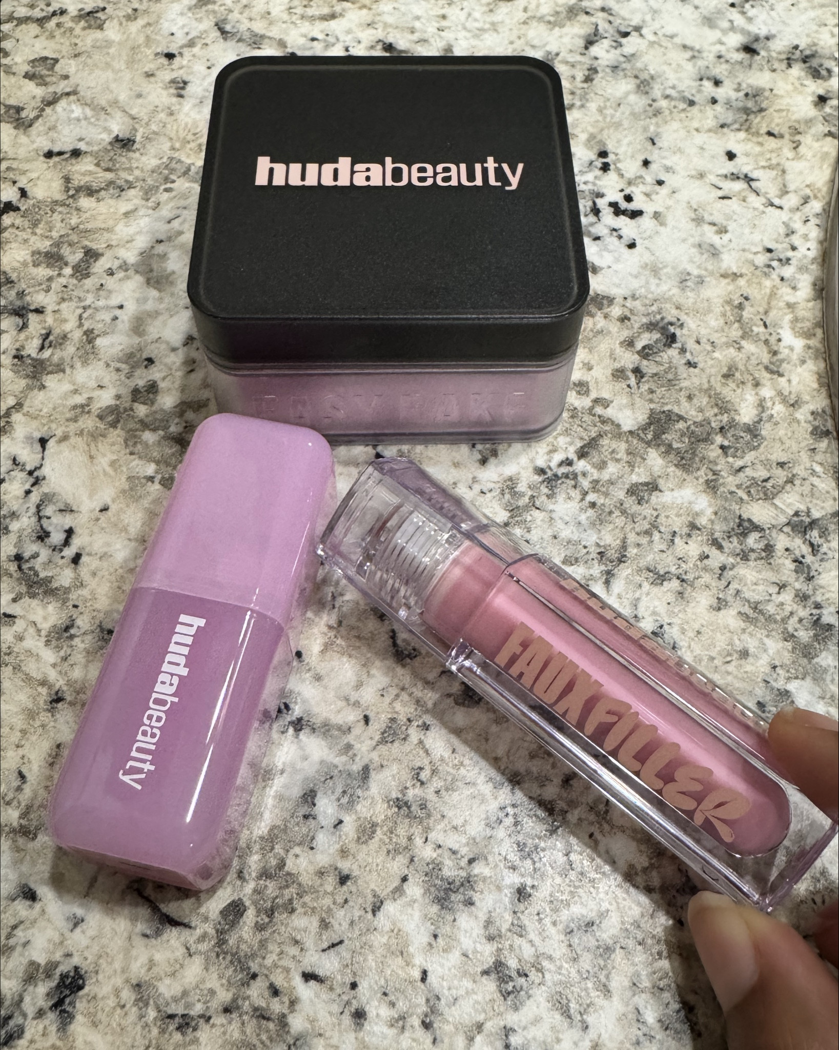 2025 @hudabeauty Ube Birthday Collection Kit😍💜

Easy Bake Blurring Loose Baking & Setting Powder in the shade Ube Birthday Cake (Lilac), Blush Filter Soft Glow Liquid Blush in the shade Ube Cream (Lilac), and Faux Filler Shiny Non-Sticky Lip Gloss in the shade UUU Baby (Lilac)💋

#LTKSeasonal #LTKmorningroutine #LTKValentine