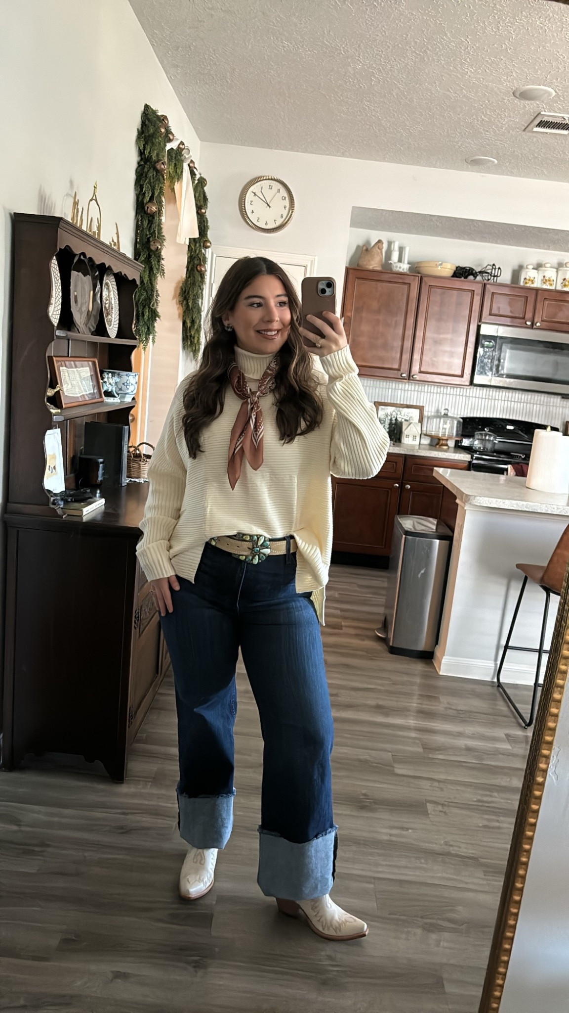 western style outfit 🤎 size large in sweater (wanted a roomy fit), 8x32 in jeans. jeans linked are exact style, similar color. 

#LTKStyleTip #LTKHoliday #LTKFindsUnder50