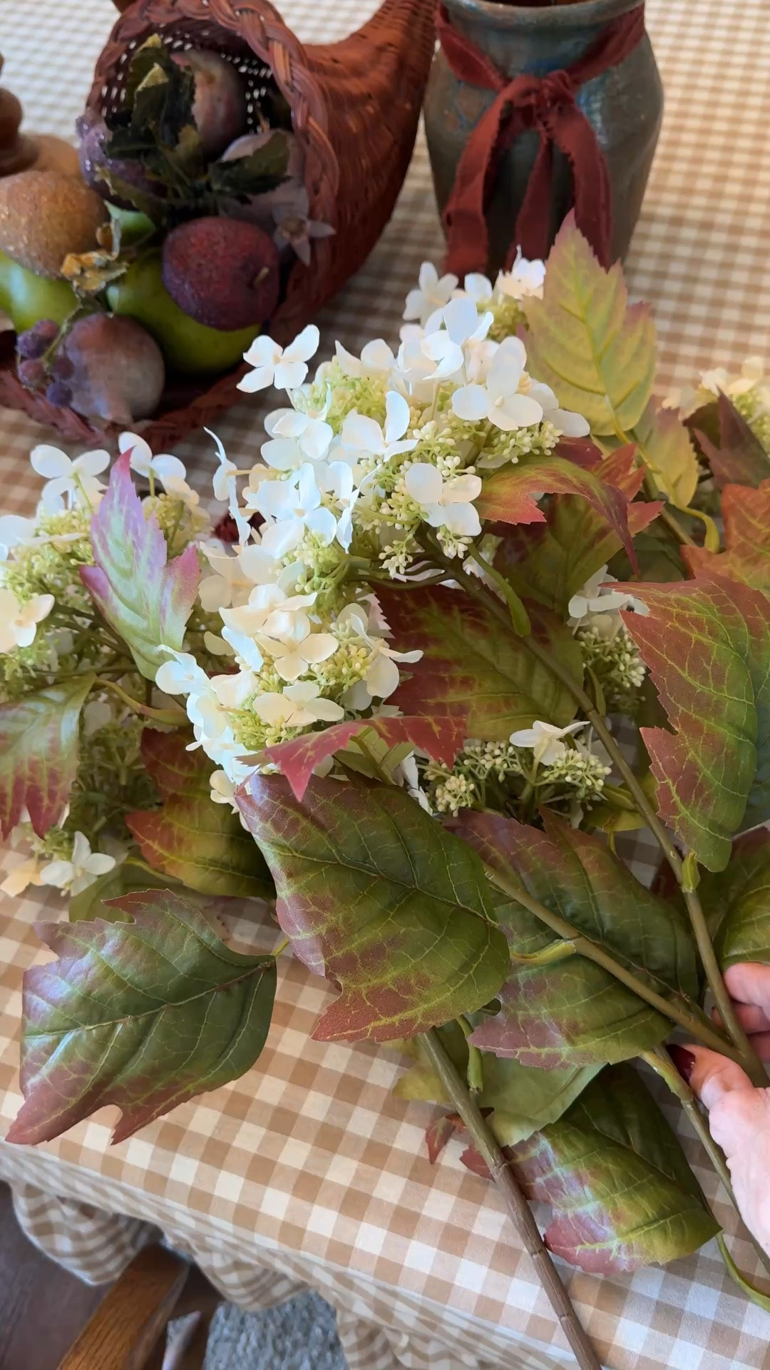 I absolutely cannot with these fabulous faux hydrangea florals!!!! I’m obsessed 😍😍😍

#LTKSeasonal #LTKHome #LTKmomlife