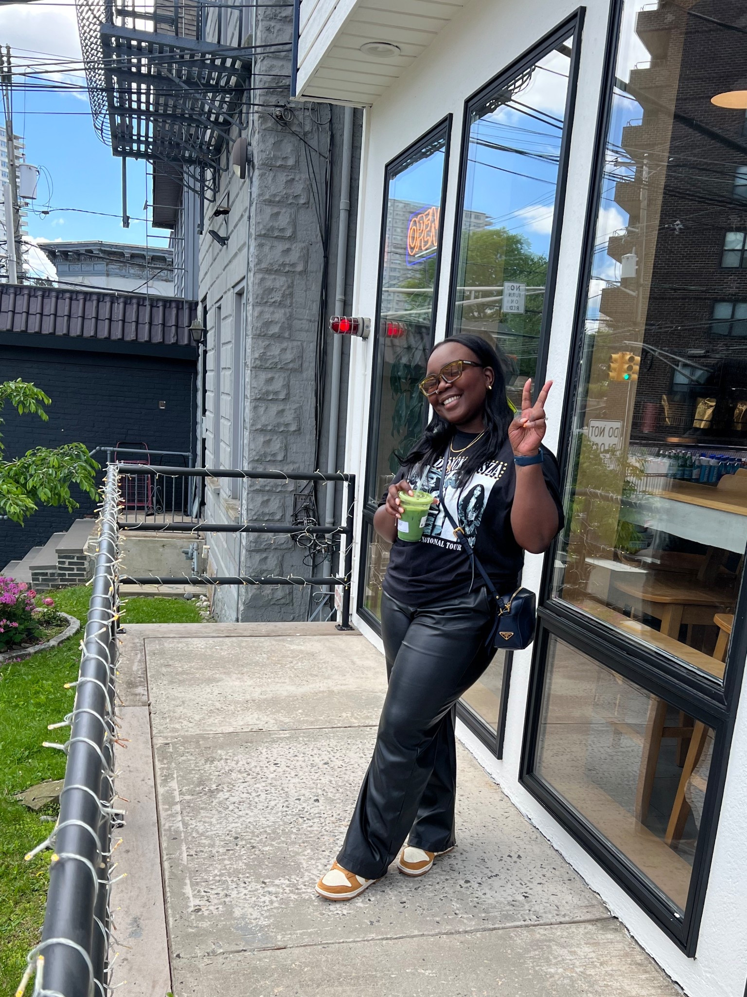 I’ll never not love faux leather pants, a graphic tee and sneakers. 

#LTKMidsize #LTKStyleTip