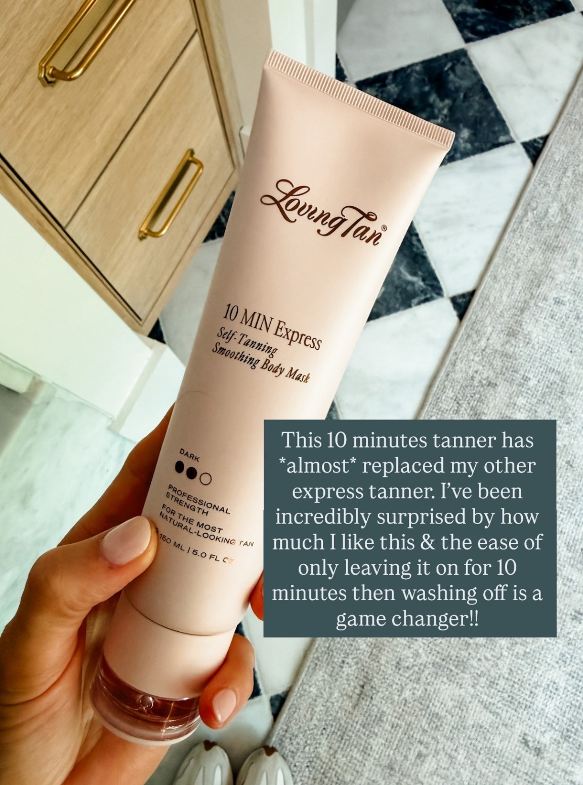 I’ve been so impressed with this express self tan! I’ve been using Lovingtan for years!

Loverly Grey, Lovingtan, self tanner, beauty finds 

#LTKBeauty