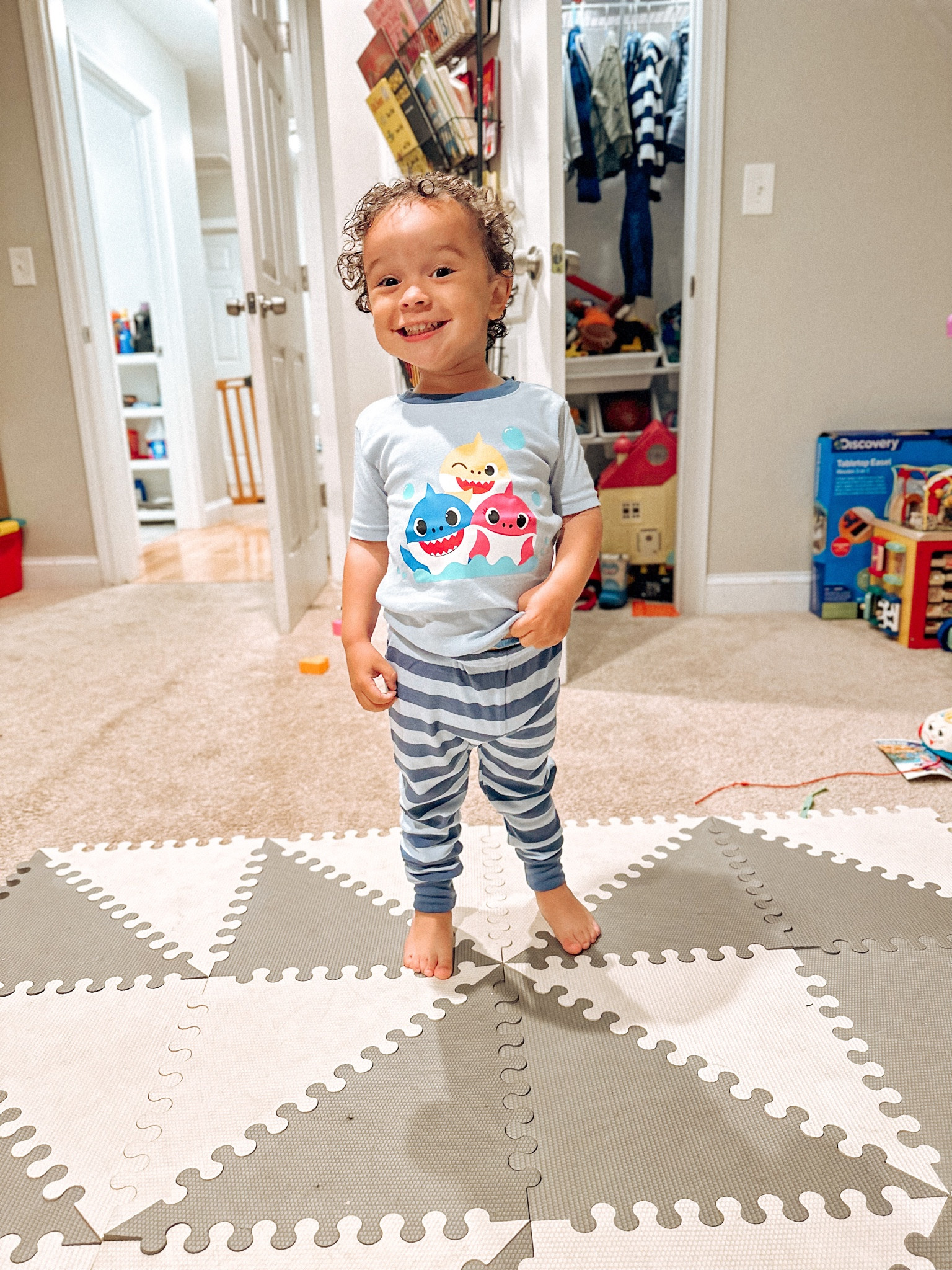 Baby Shark pajamas on sale at Carters

Toddler pajamas | Toddler Sale | pajamas for kids | kids pjs | striped pajamas 

#babyshark #babysharkpajamas #carterspajamas

#LTKFind #LTKkids #LTKfamily
