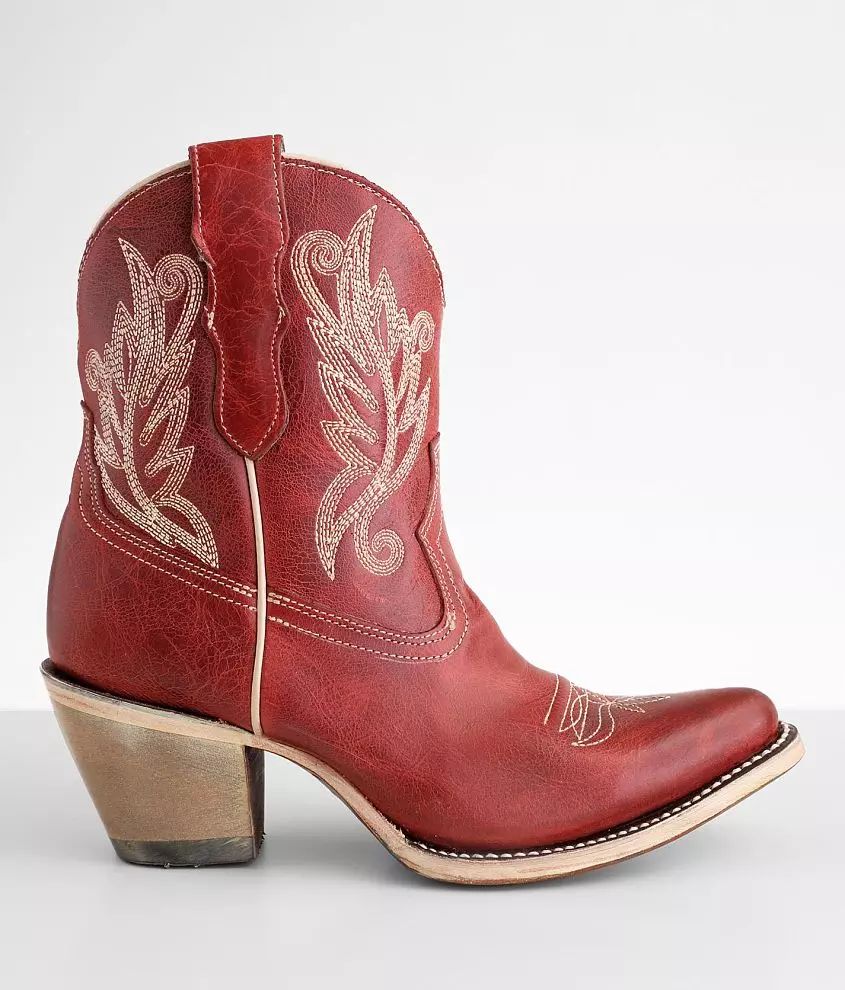 Embroidered Western Leather Boot | Buckle