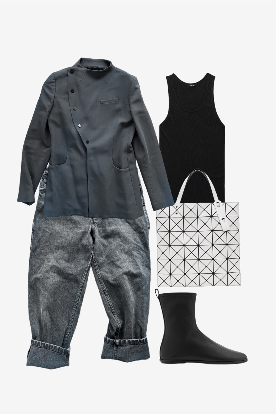 Minimalist vibe. 
Everything is secondhand or vintage except the boots. 
•
#vintagelevis #isseymiyake #wintertrends #torontostylist #StyleOver40  #secondhandFind #fashionstylist #slowfashion #vintagestyle #levis517 #FashionOver40  #vintagestyle #genX #genXStyle #shopSecondhand #genXInfluencer #genXblogger #secondhandDesigner #Over40Style #40PlusStyle 


#LTKOver40 #LTKStyleTip #LTKItBag